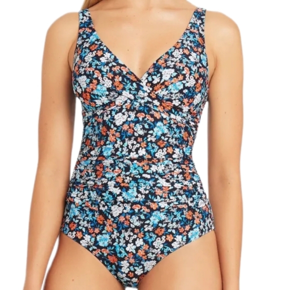 Sea Level Cross Front Multifit Floral Plus Size One-Piece.. Swimsuit... Sz 18 - Picture 1 of 10